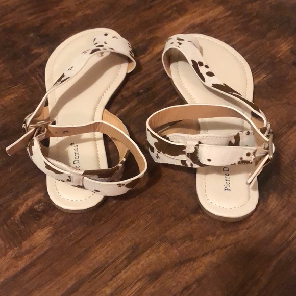 Women’s Sandals - Picture 3 of 4